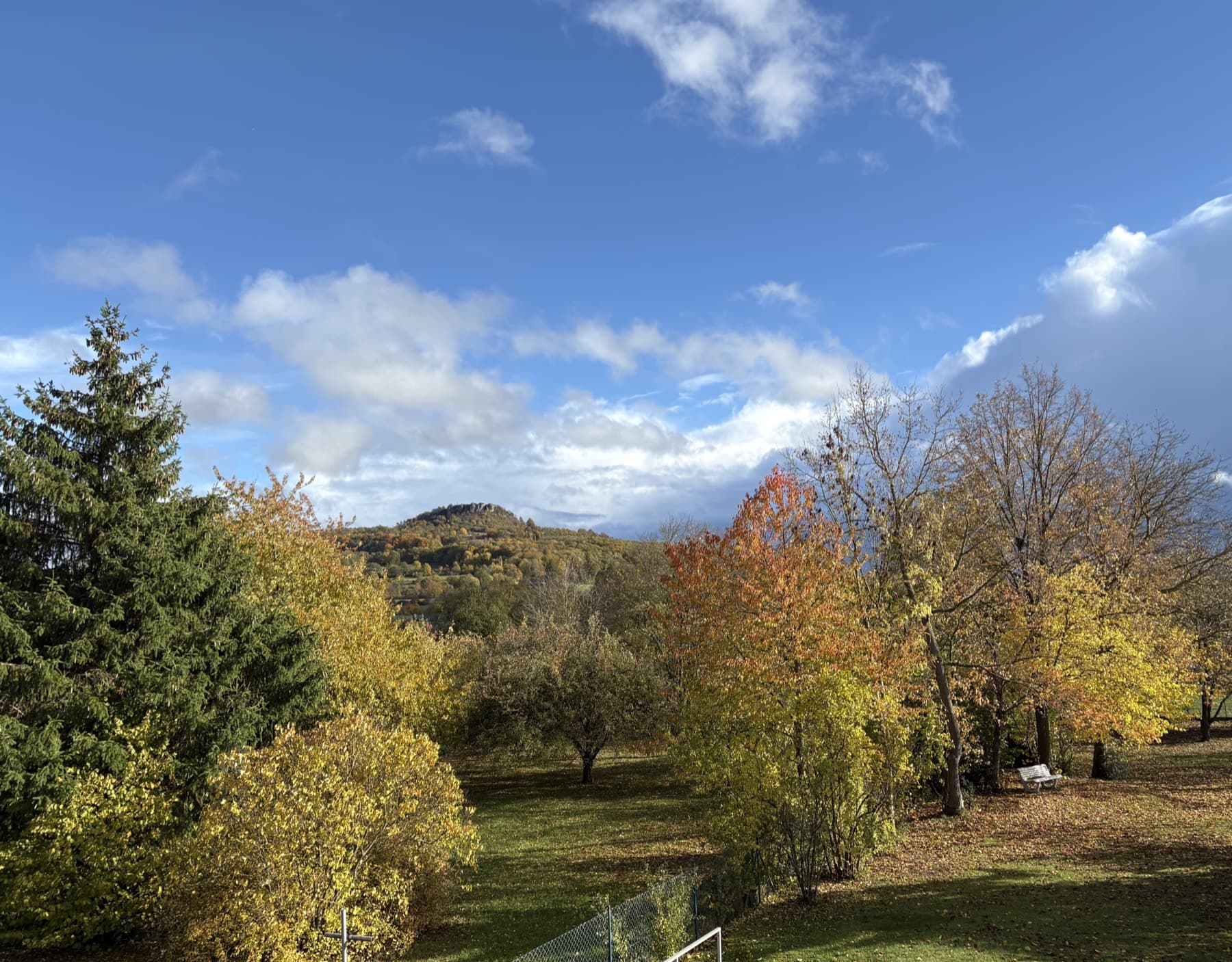 Aussicht auf den Staffelberg und das Obermaintal von Bad Staffelstein